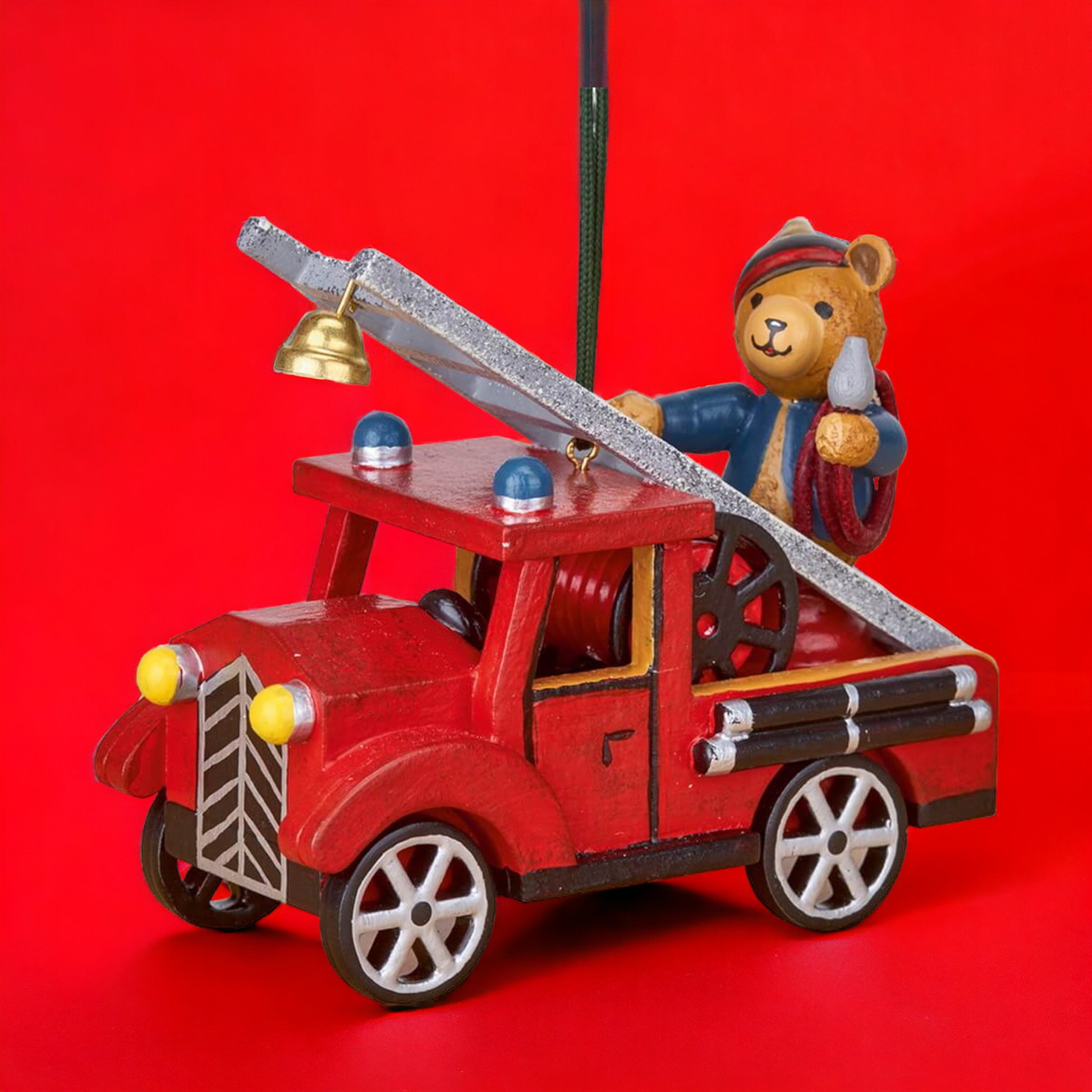 Hubrig Volkskunst | Baumbehang | Feuerwehr mit Teddy | 8 cm